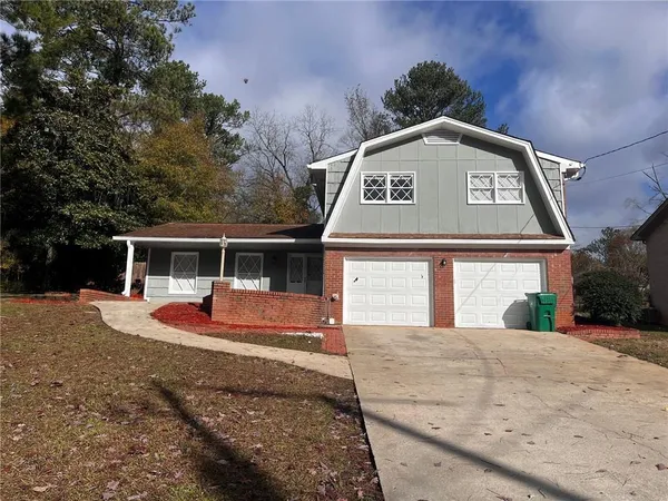 $1,795 | 4016 Elmscourt Drive, Stone Mountain, GA 30083
