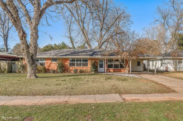 $225,000 | 416 Albert Avenue, Shreveport, LA 71105