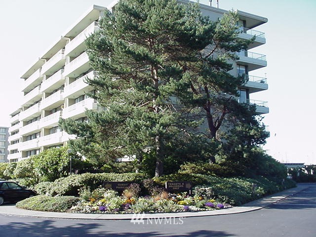 6535 Seaview Avenue Northwest, Unit 601B Seattle, WA 98117 - Photo 17 of 17