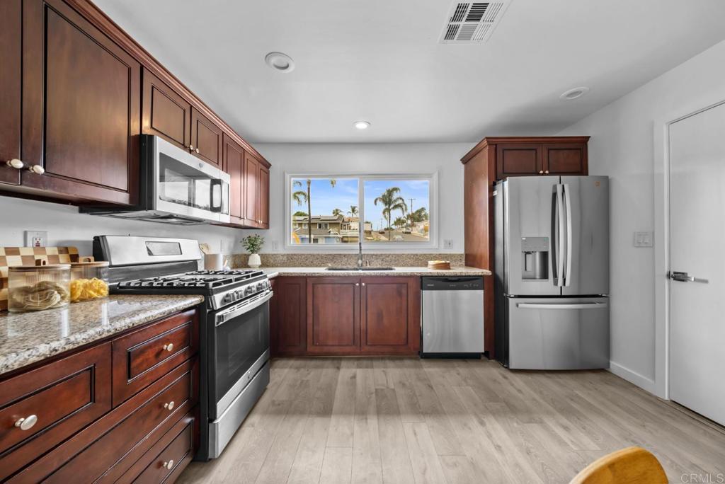9751 Vomac Road Santee, CA 92071 - Photo 8 of 45