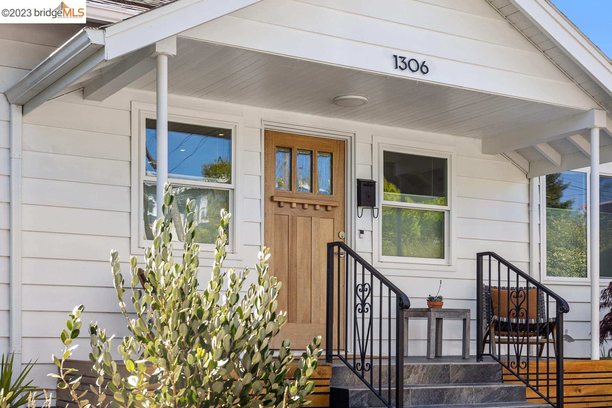 a view of front door of house