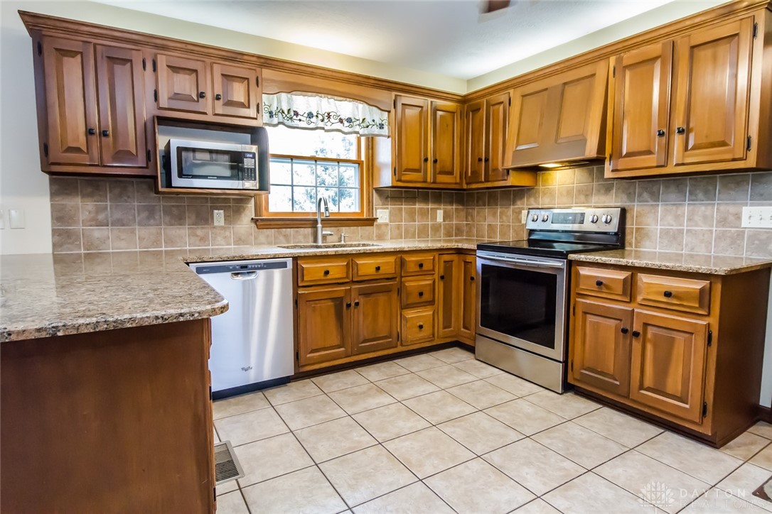 5648 Hogpath Road Greenville, OH 45331 - Photo 18 of 92 Gallery Image 18