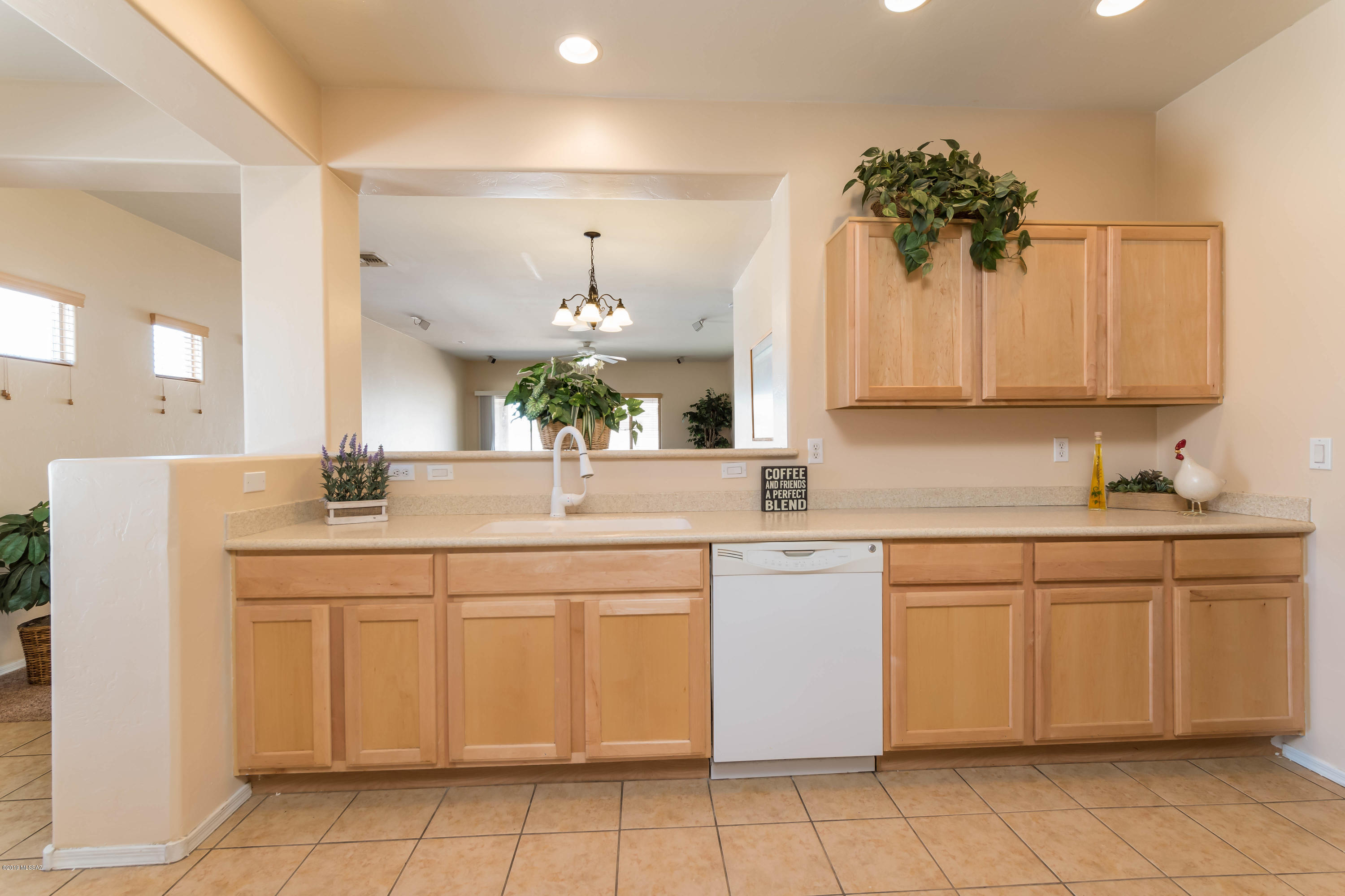 21060 East Reunion Road Red Rock, AZ 85145 - Photo 10 of 34
