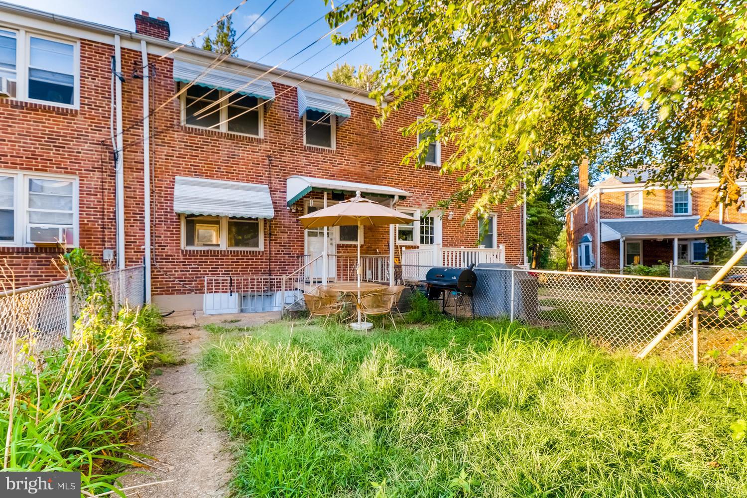 6611 Frederick Road Baltimore, MD 21228 - Photo 27 of 27 Exterior (Rear)