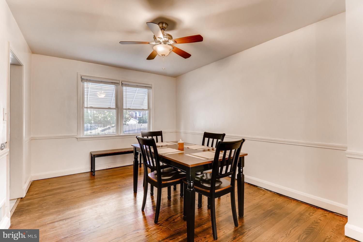 6611 Frederick Road Baltimore, MD 21228 - Photo 6 of 27 Dining Room