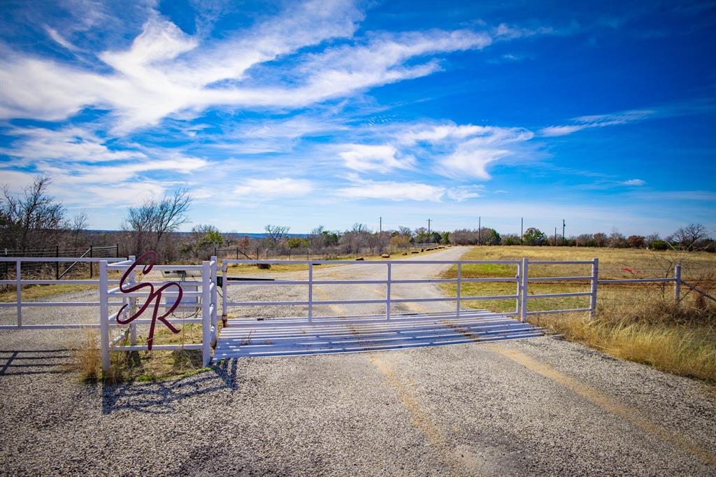 198 South Rnch Drive Graham, TX 76450 - Photo 17 of 37