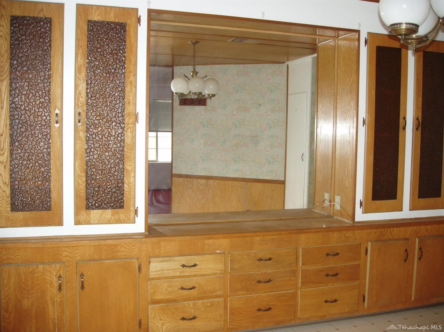 21156 Woodford-Tehachapi Road Tehachapi, CA 93561 - Photo 9 of 24 Gallery Image 9