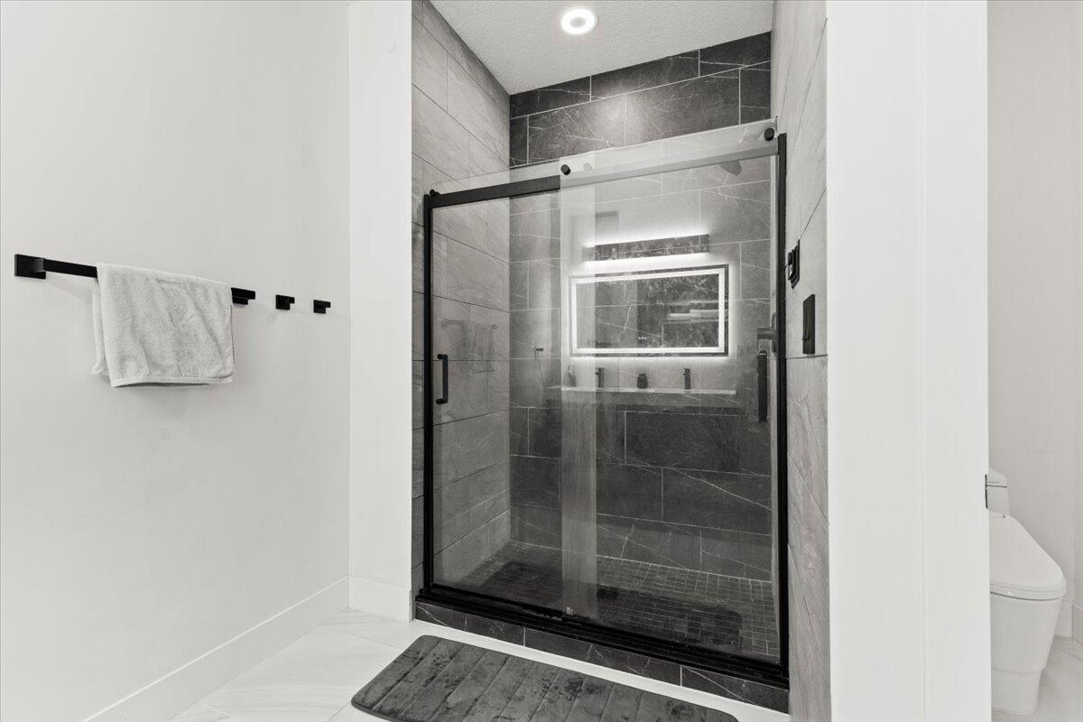 704 Southwest 2nd Avenue Pompano Beach, FL 33060 - Photo 19 of 34 19-424A0584