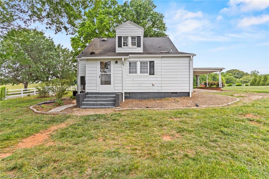 4020 Rockford Road Boonville, NC 27011 - Photo 41 of 44