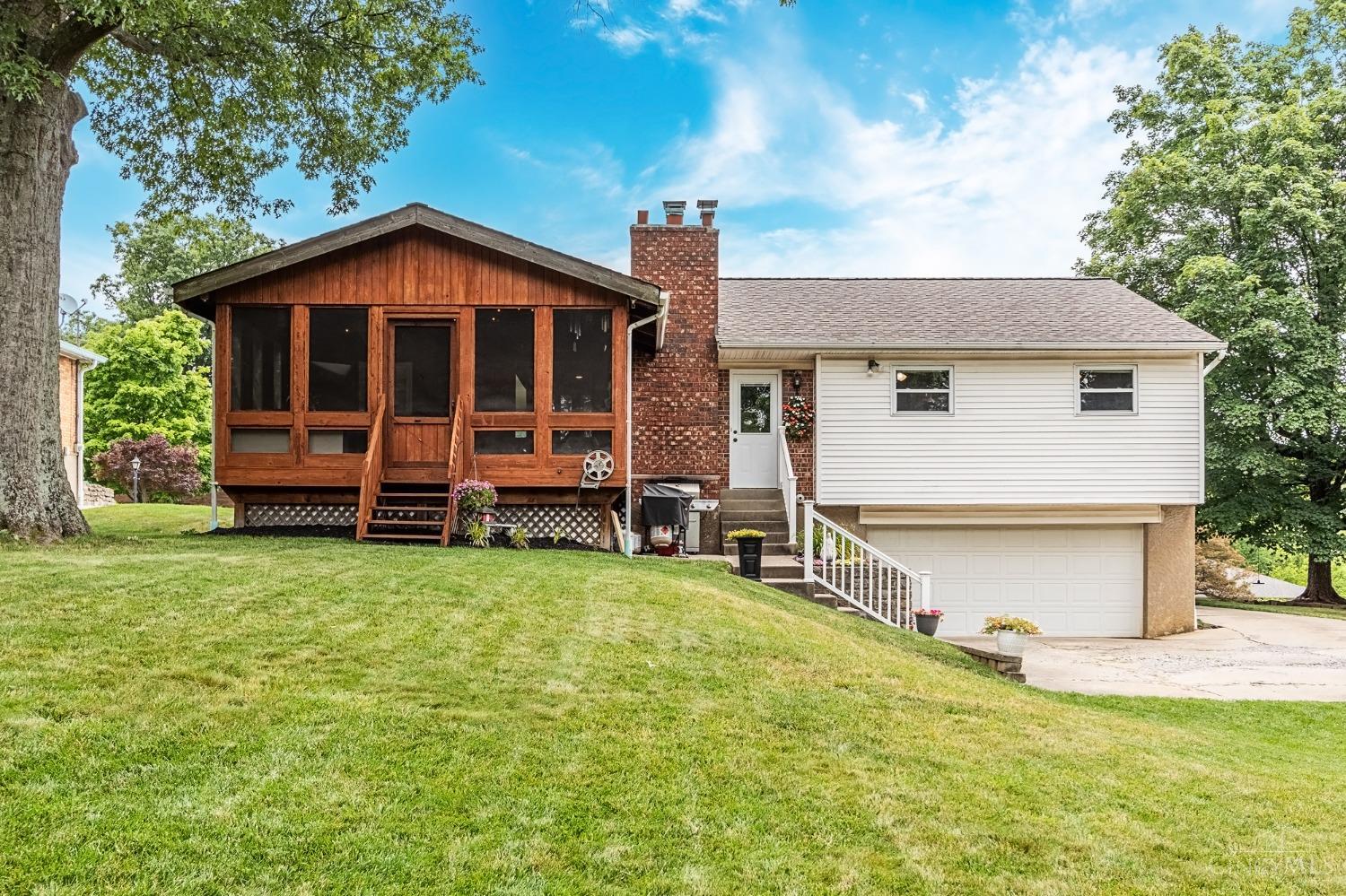 5653 Haubner Road Cincinnati, OH 45247 - Photo 7 of 44