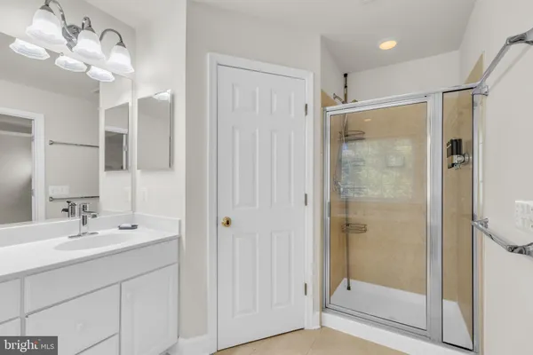 $4,350 | 9249 Laurel Ridge Crossing Road, Lorton, VA 22079