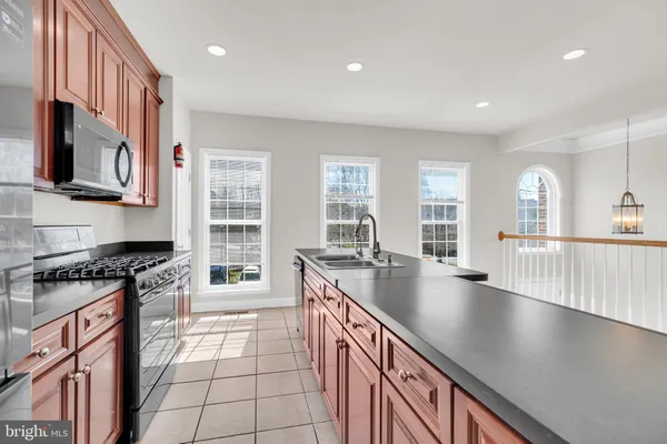 $4,350 | 9249 Laurel Ridge Crossing Road, Lorton, VA 22079