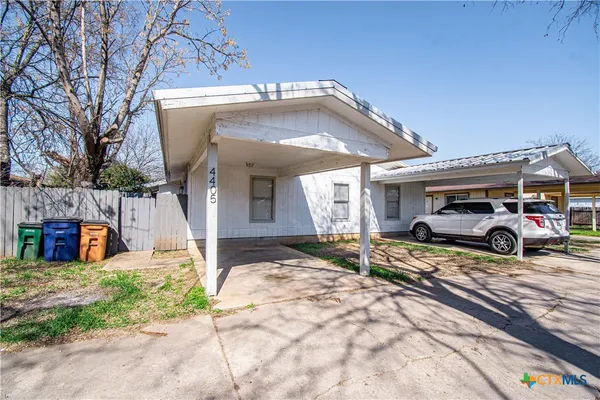 $1,400 | 4405 Teri Road, Unit B, Austin, TX 78744