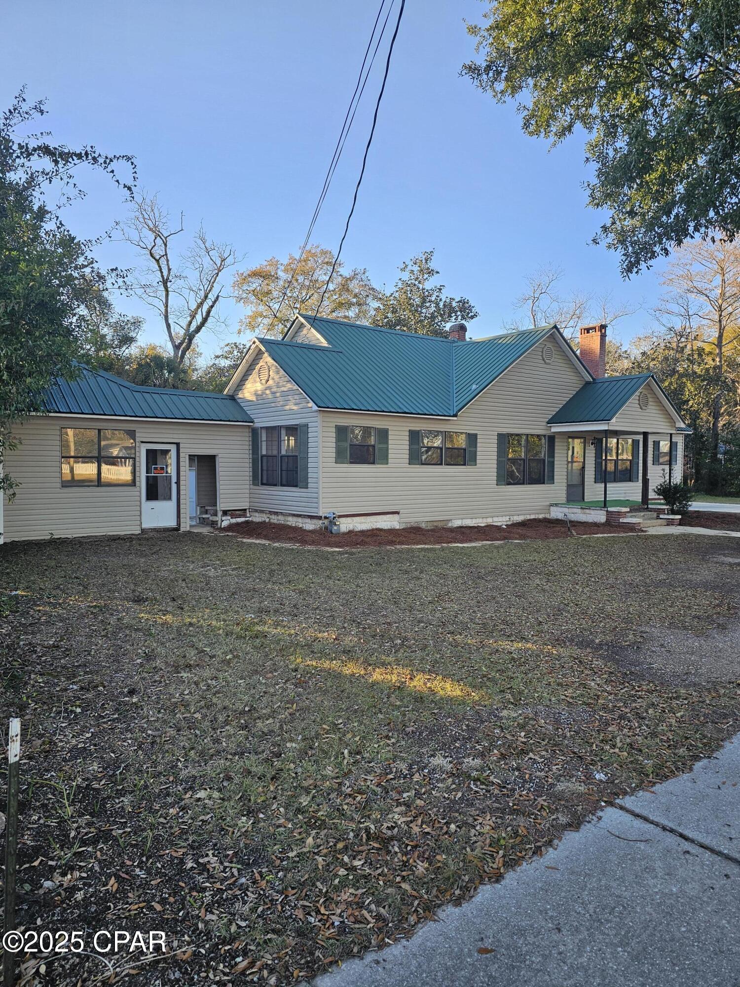 768 Main Street Chipley, FL 32428 - Photo 1 of 24