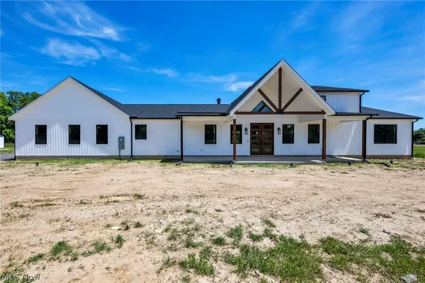 $725,000 | 11605 Aquilla Road, Chardon, OH 44024