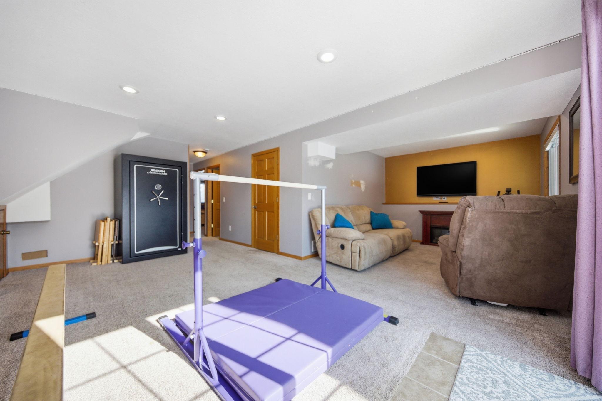 6121 Egg Lake Road North Hugo, MN 55038 - Photo 18 of 38