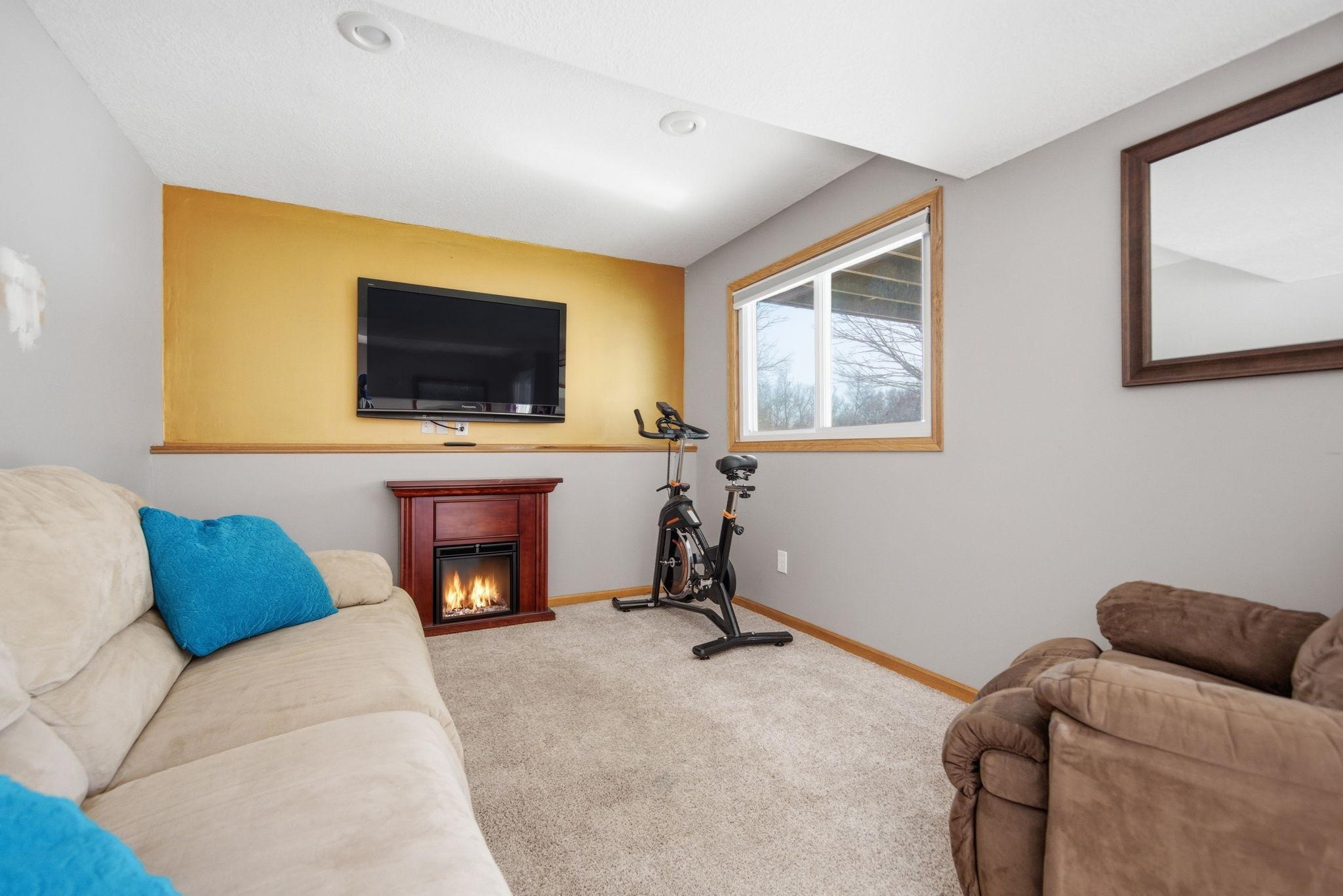 6121 Egg Lake Road North Hugo, MN 55038 - Photo 22 of 38