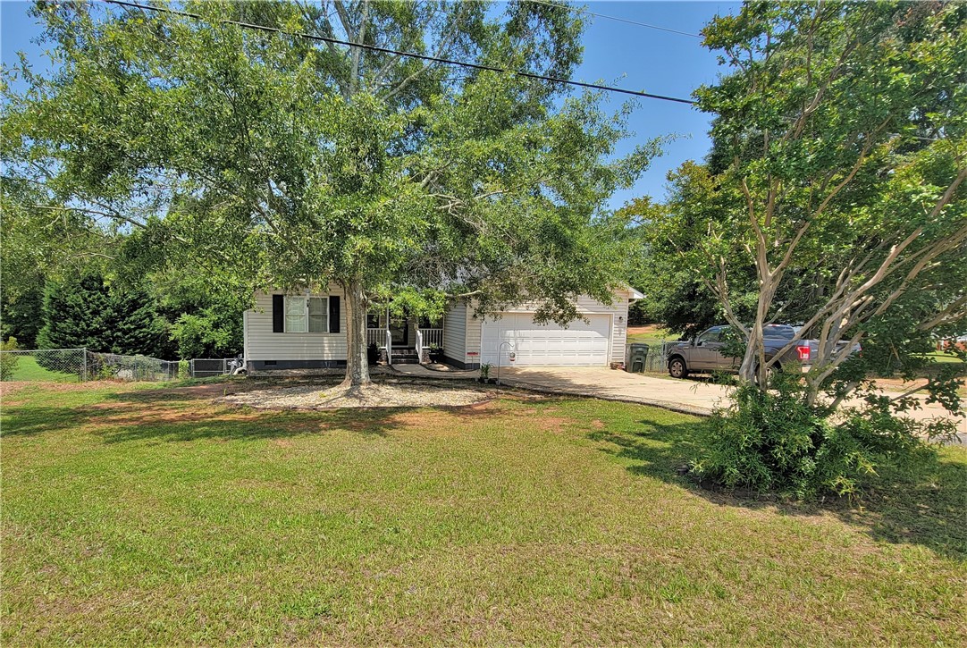 382 Graham Road Anderson, SC 29625 - Photo 3 of 31 Gallery Image 3
