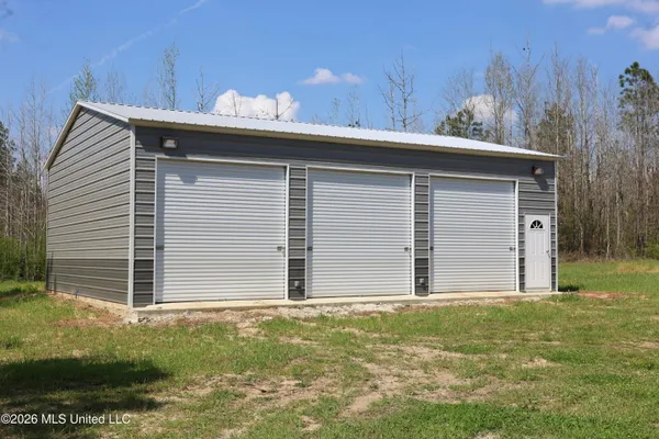 $1,848,000 | 3194 James Road, Hazlehurst, MS 39083