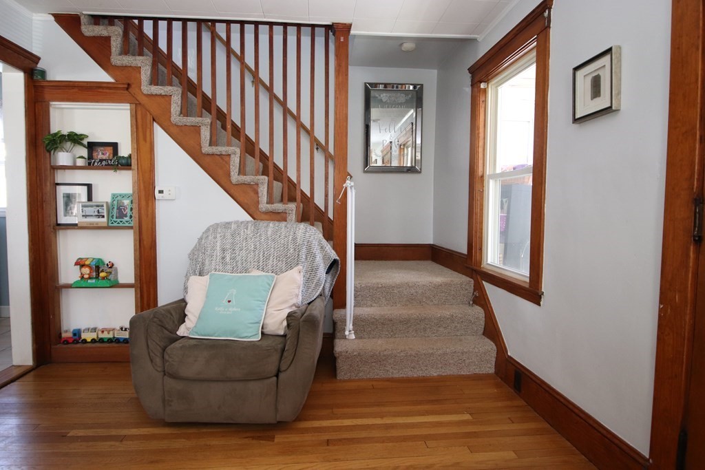 21 Dustin Street Saugus, MA 01906 - Photo 13 of 26 Gallery Image 13