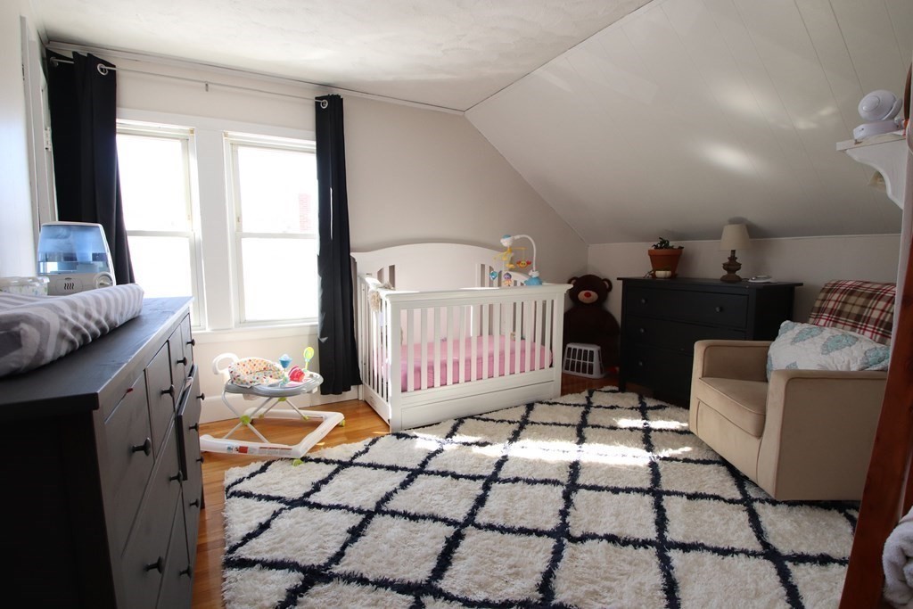 21 Dustin Street Saugus, MA 01906 - Photo 17 of 26 Gallery Image 17