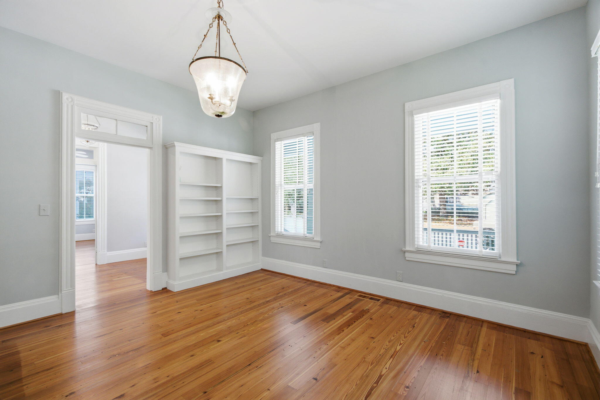 328 Bennett Street Mount Pleasant, SC 29464 - Photo 10 of 57 32-web-or-mls-DSC08264