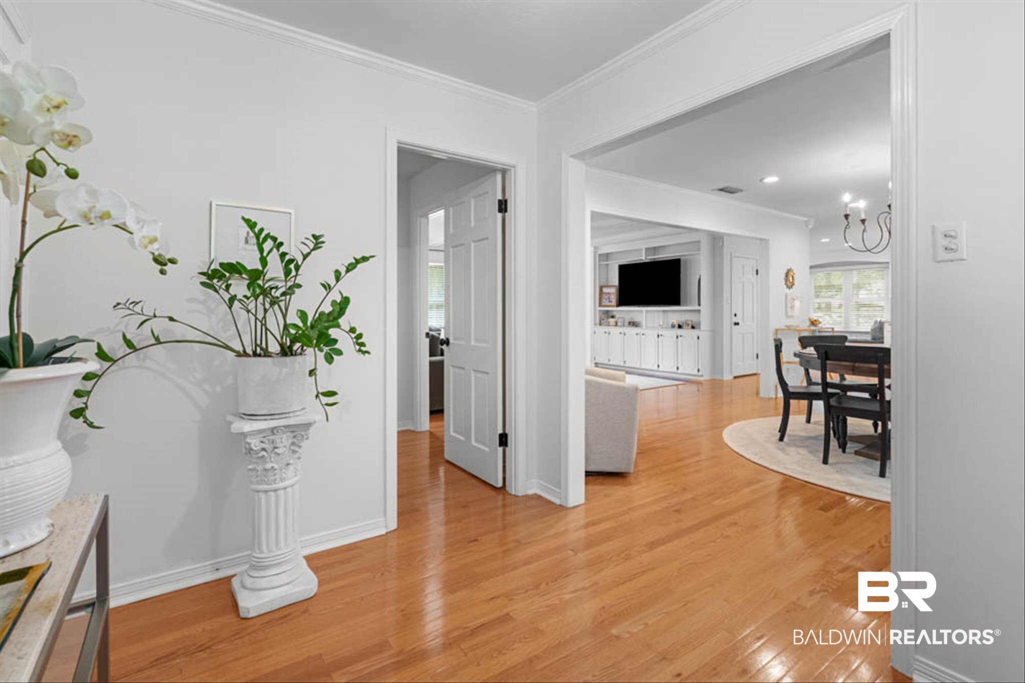 663 Ridgefield Road Mobile, AL 36608 - Photo 4 of 37 Gallery Image 4