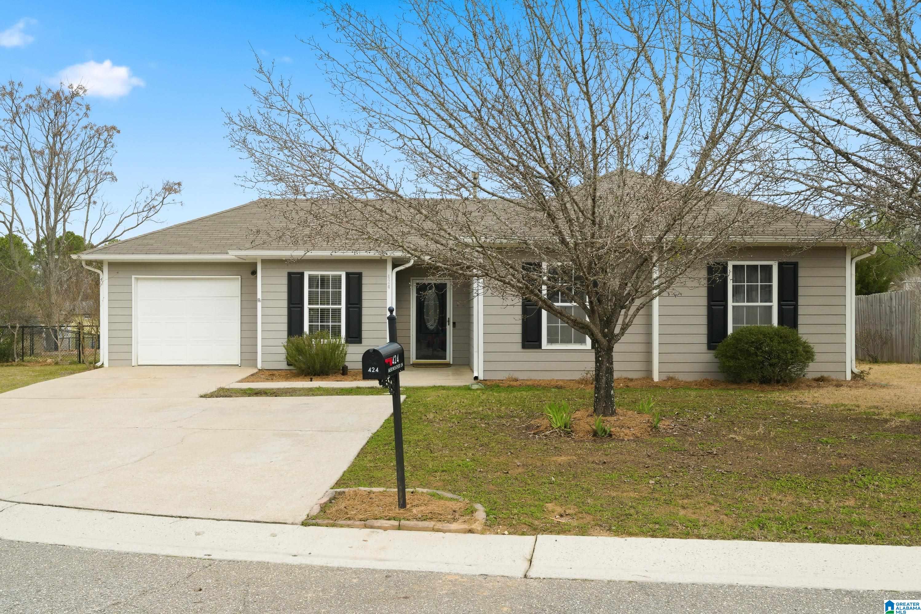 424 Meriweather Lane Calera, AL 35040 - Photo 2 of 34
