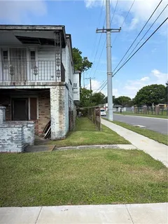 $179,000 | 3340 St Anthony Avenue, New Orleans, LA 70122