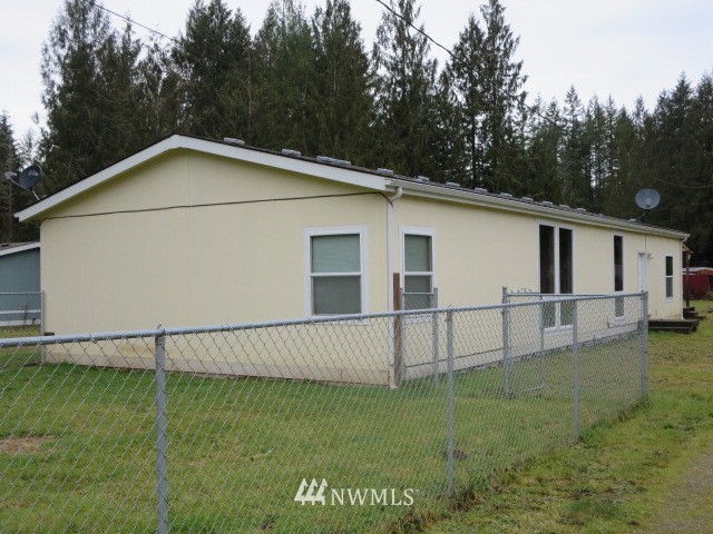 46360 Baker Loop Road Concrete, WA 98237 - Photo 5 of 18 Gallery Image 5