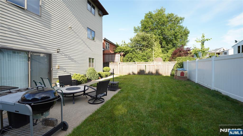 77 Highland Place, Unit 2 Ridgefield Park, NJ 07660 - Photo 26 of 28