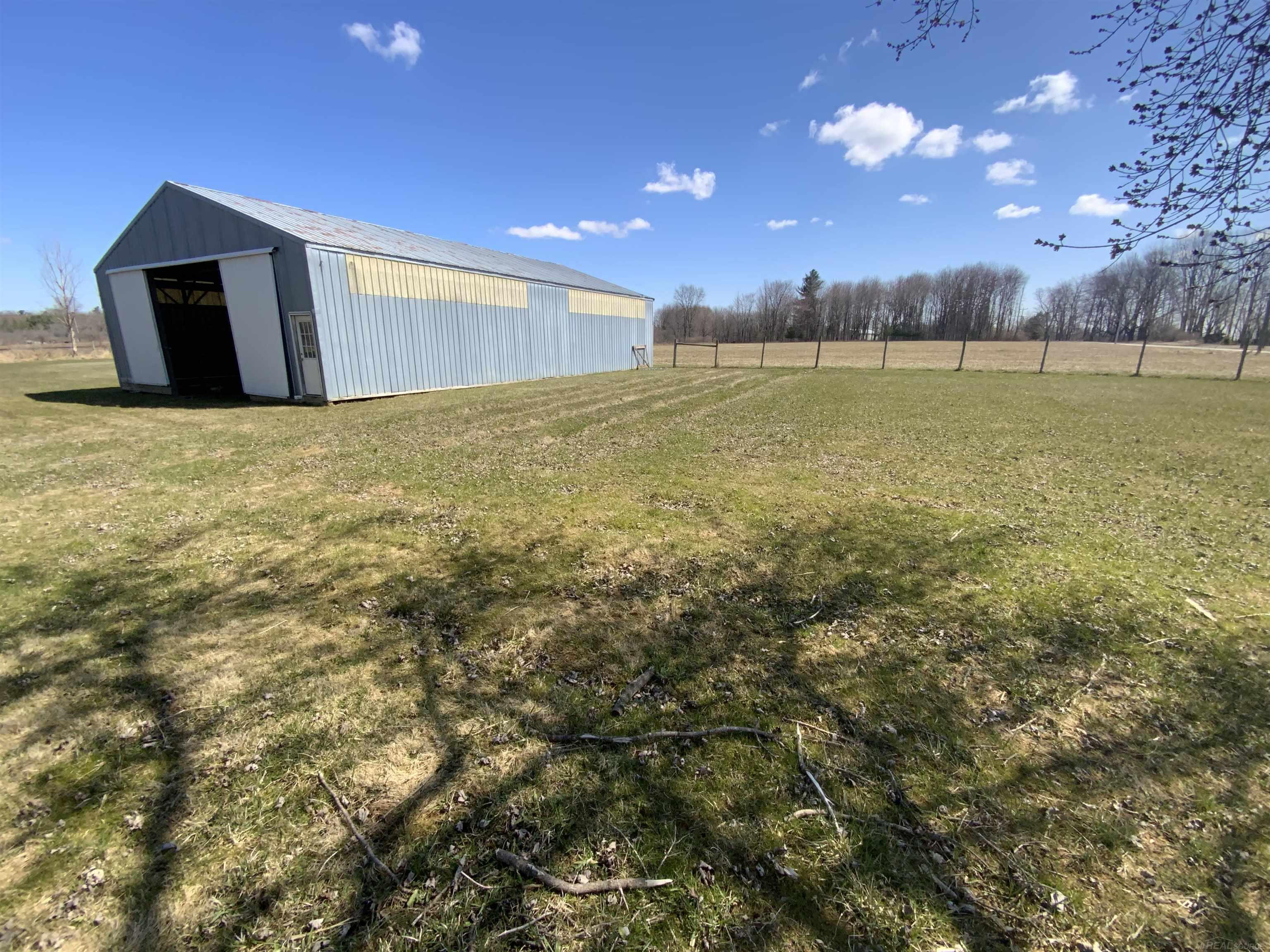 15984 Bryce Road Capac, MI 48014 - Photo 43 of 53 50171216-0b5ac8dc-51ee-4523-9775-582177617e8a.JPG