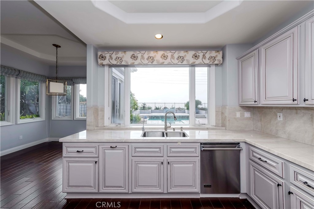 4 Santa Cruz Rolling Hills Estates, CA 90274 - Photo 25 of 48