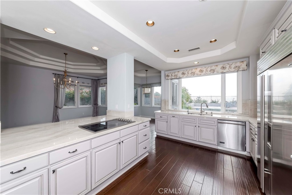 4 Santa Cruz Rolling Hills Estates, CA 90274 - Photo 30 of 48