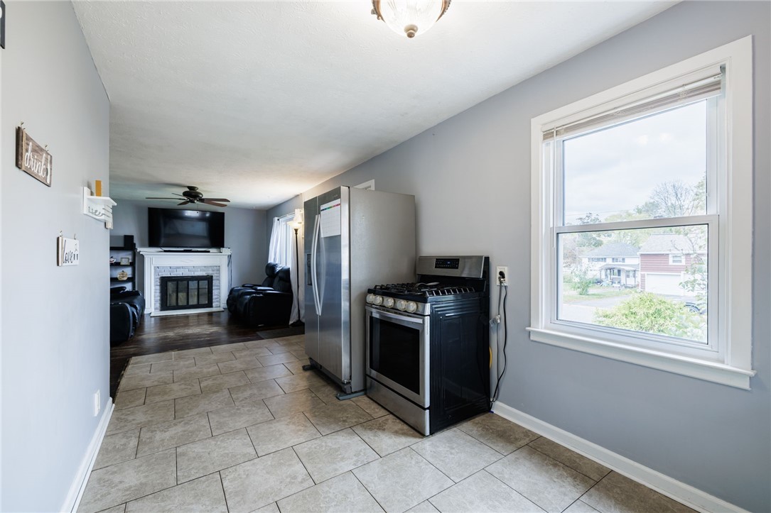 123 Brayton Road Greece, NY 14616 - Photo 10 of 23