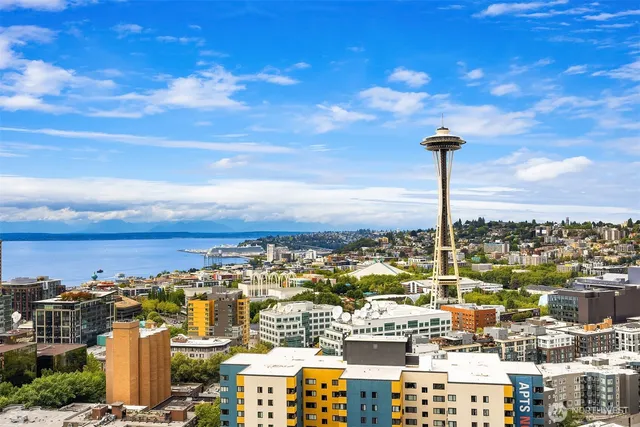 $698,000 | 583 Battery Street, Unit 2704N, Seattle, WA 98121