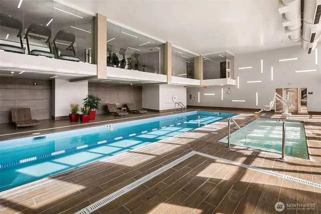 $698,000 | 583 Battery Street, Unit 2704N, Seattle, WA 98121