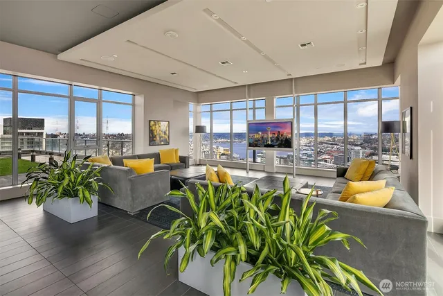 $698,000 | 583 Battery Street, Unit 2704N, Seattle, WA 98121
