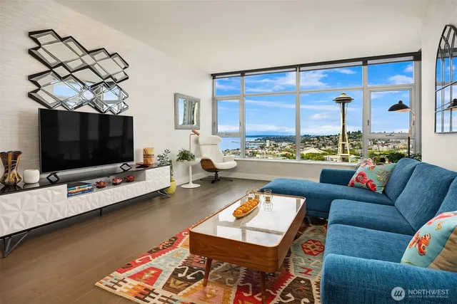 $698,000 | 583 Battery Street, Unit 2704N, Seattle, WA 98121