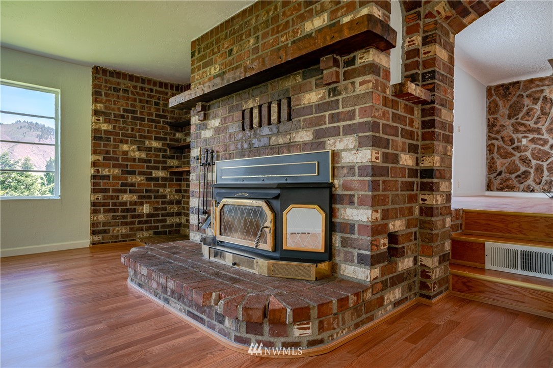 5878 Wohlers Road Cashmere, WA 98815 - Photo 4 of 40 Gallery Image 4