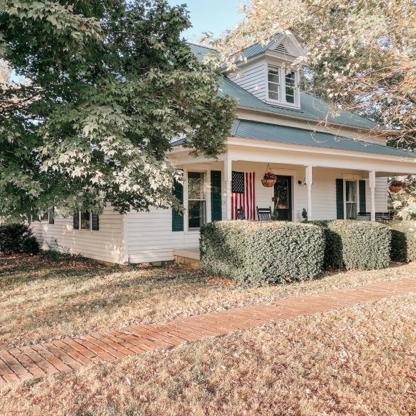 1470 Frye Road Columbia, TN 38401 - Photo 2 of 23 Gallery Image 2