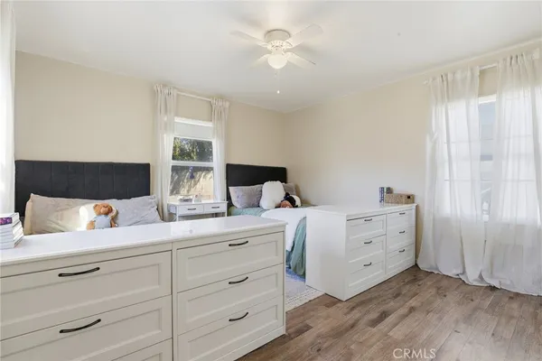 $925,000 | 415 East Green Street, Claremont, CA 91711