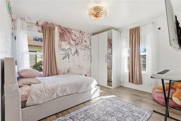 $925,000 | 415 East Green Street, Claremont, CA 91711