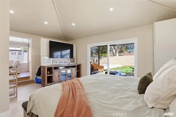 $925,000 | 415 East Green Street, Claremont, CA 91711