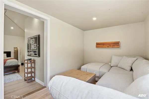 $925,000 | 415 East Green Street, Claremont, CA 91711