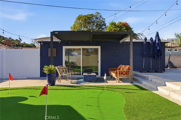 $925,000 | 415 East Green Street, Claremont, CA 91711