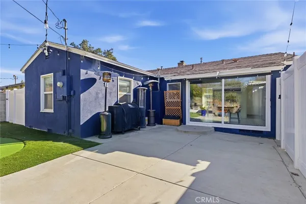 $925,000 | 415 East Green Street, Claremont, CA 91711