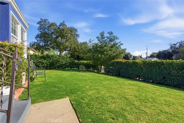 $999,888 | 415 East Green Street, Claremont, CA 91711