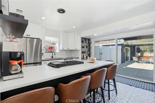 $925,000 | 415 East Green Street, Claremont, CA 91711