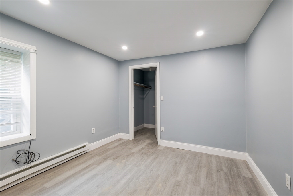 3 Perkins Street Worcester, MA 01605 - Photo 17 of 29